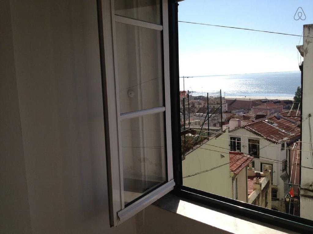 Cozy River View Alfama *
